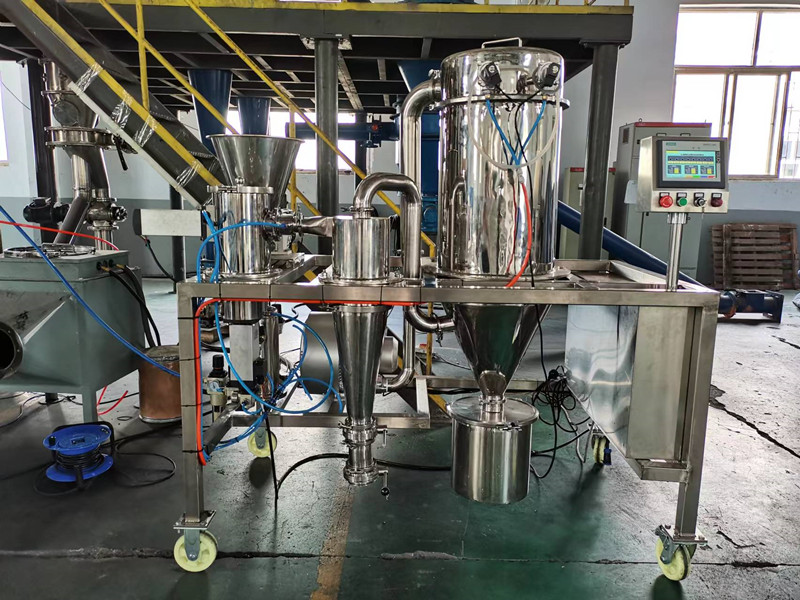 江西某鋰電材料公司：樹脂基硬炭負(fù)極材料實(shí)驗(yàn)室粉碎設(shè)備-MQW03流化床氣流磨